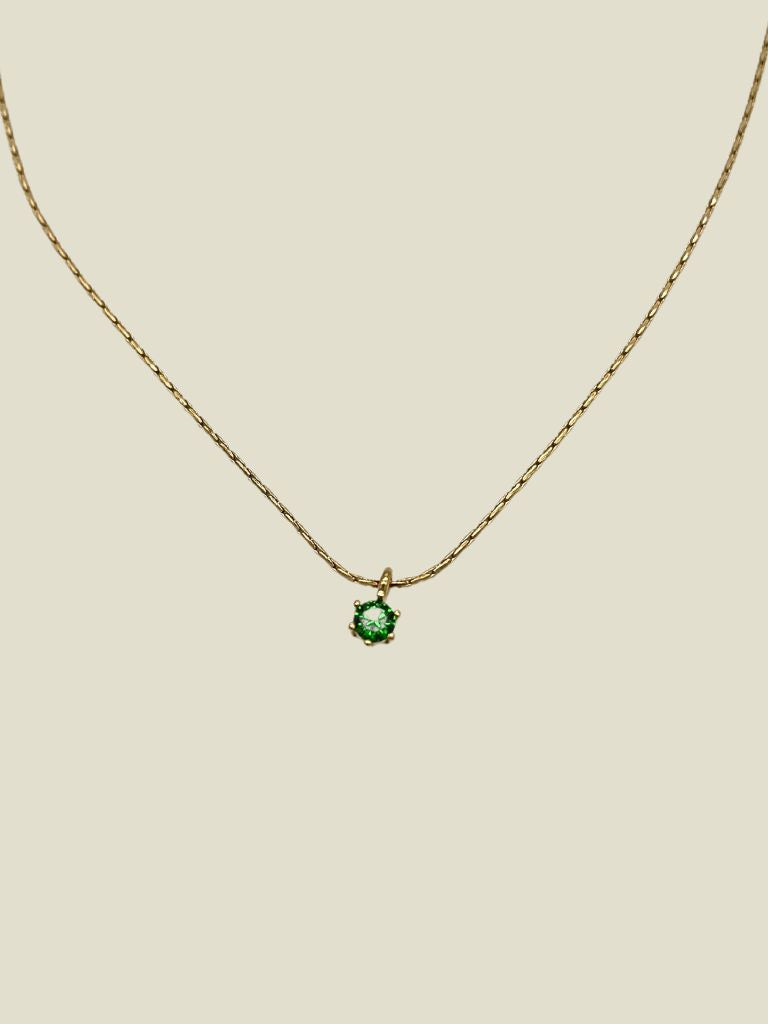 Necklace Kelly Green Stone