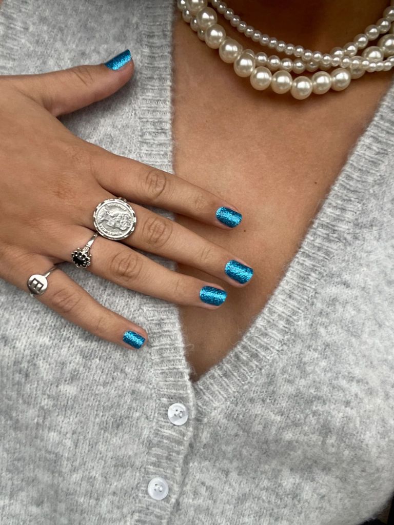Nail Design Sapphire Shine