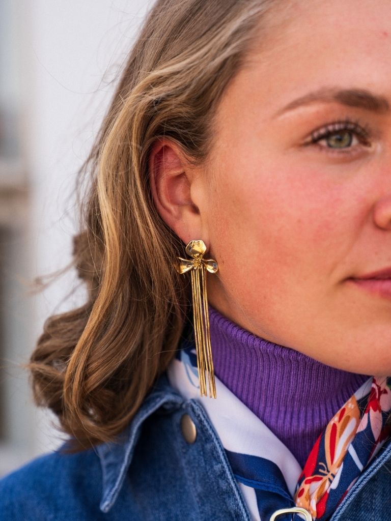 Funky Earrings (set) Half Flower Threads Gold