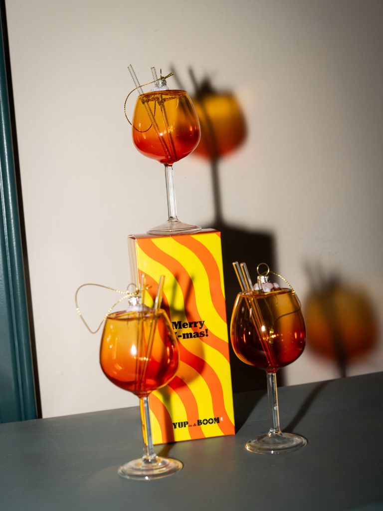 Ornament Glass Spritz