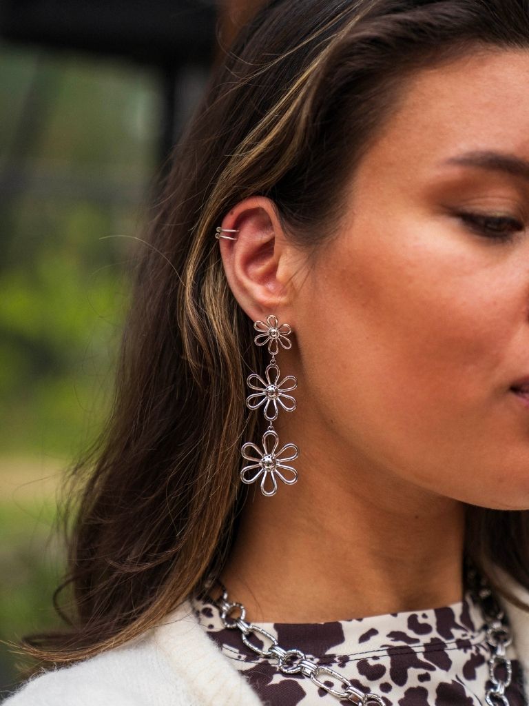 Funky Earrings (Set) Three Daisies Silver