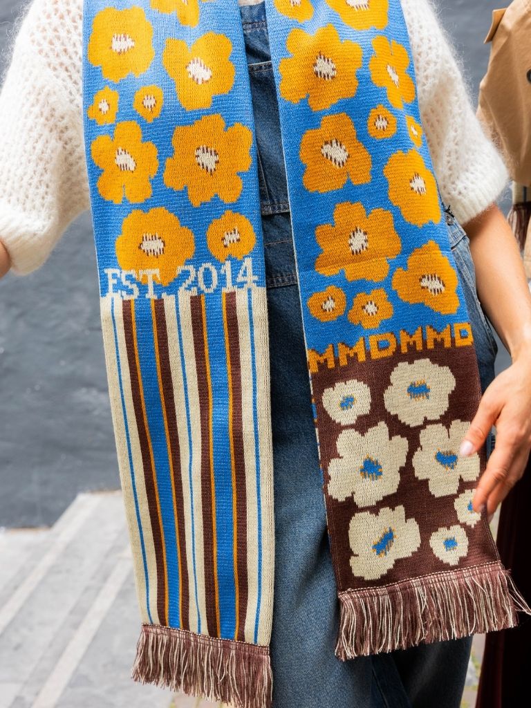 Scarf Make My Day Brown