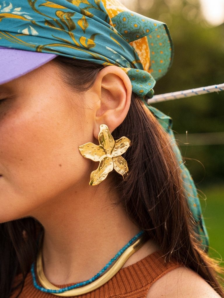 Funky Earrings (Set) Dotted Flower Gold