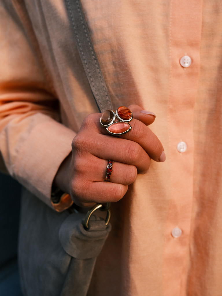 Ring Three Oval Stones Gold