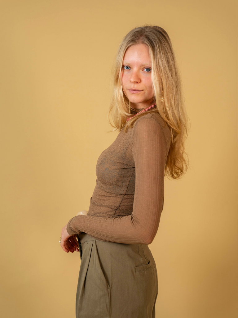 Longsleeve Banu Camel
