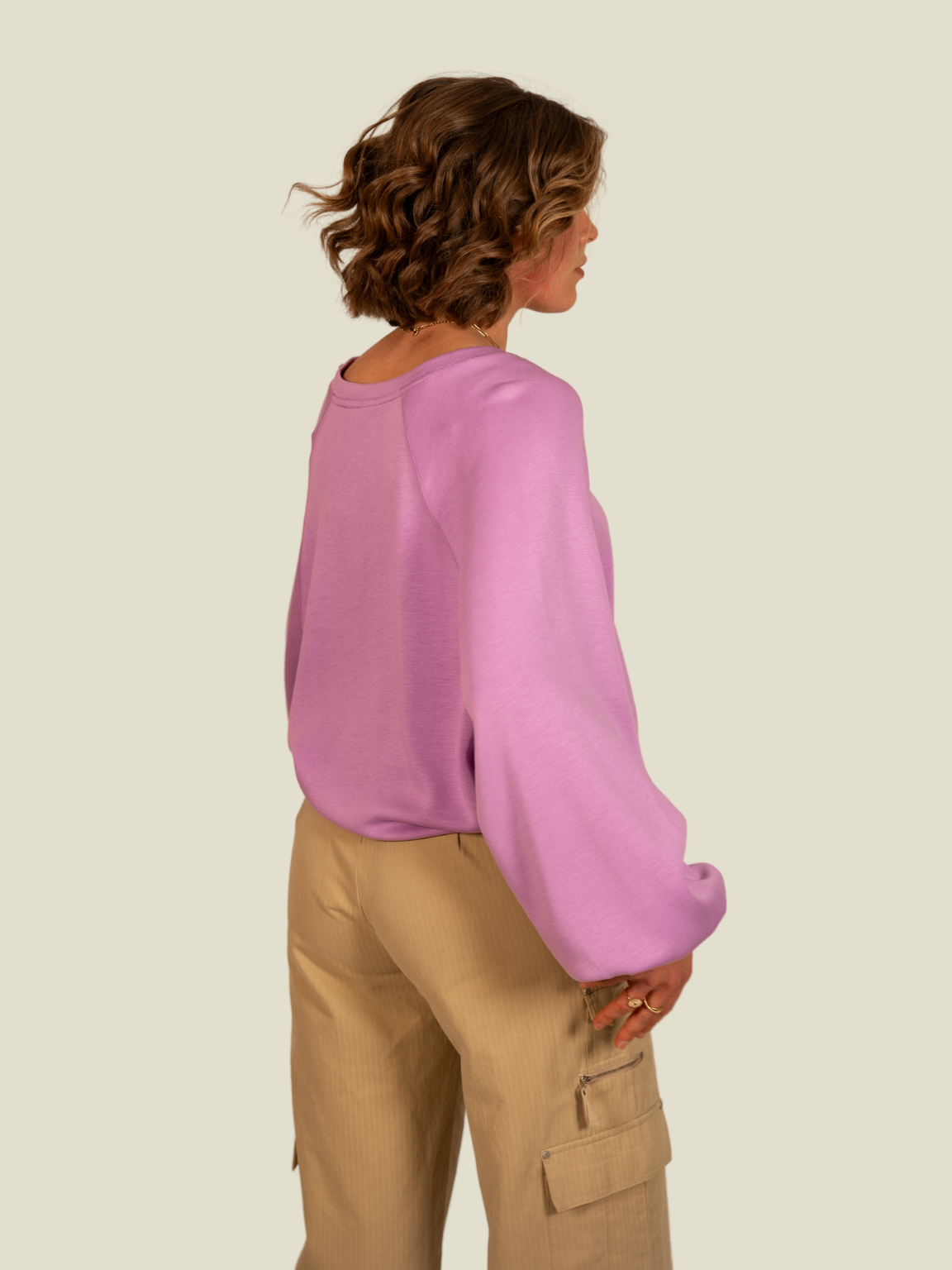 Nelina Ima Q Raglan V Sweatshirt Violet Tulle