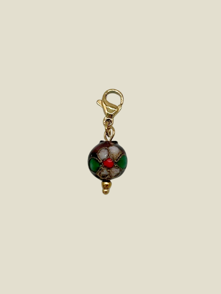 Pendant Black Ball Flowers