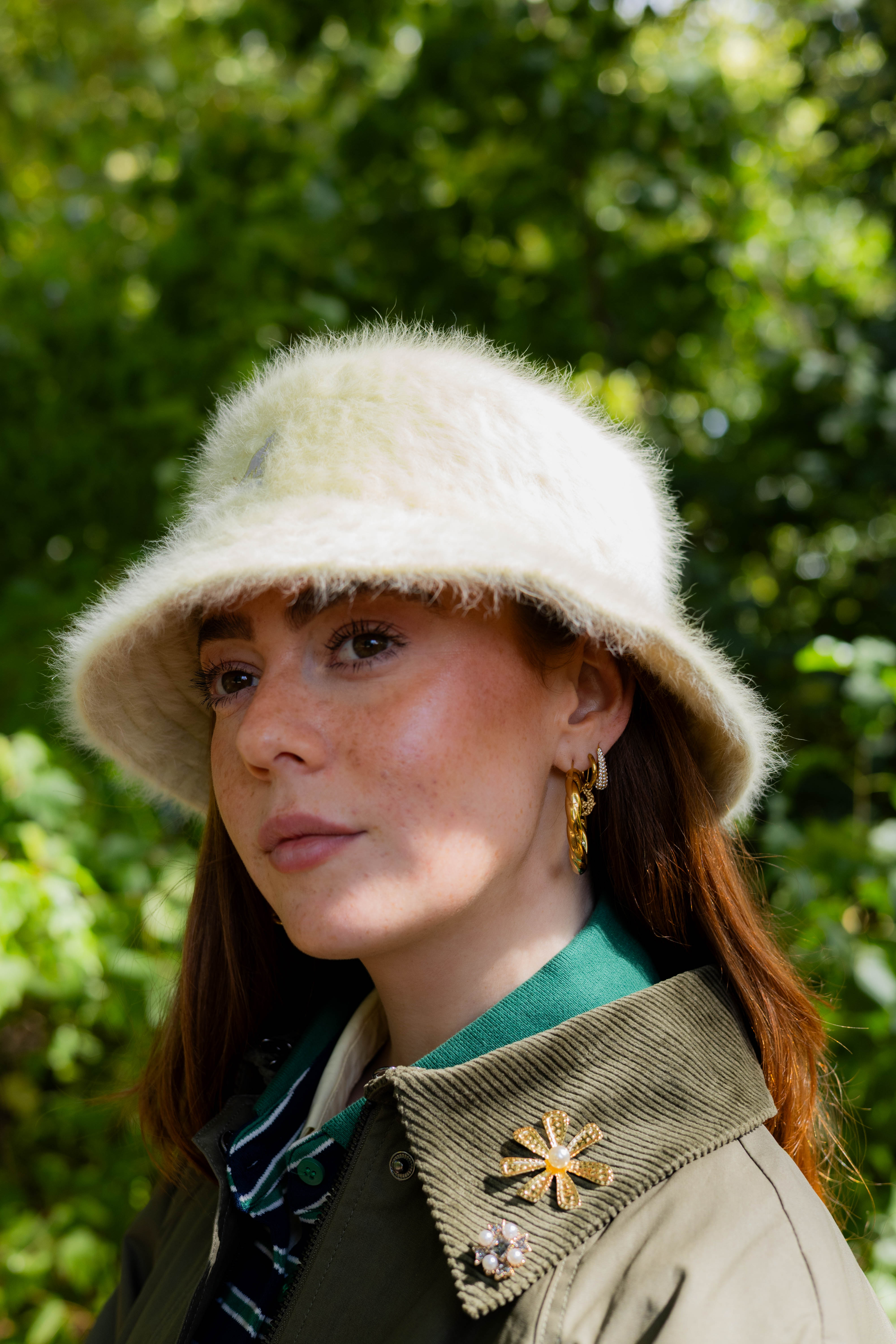 Broche Golden Flower