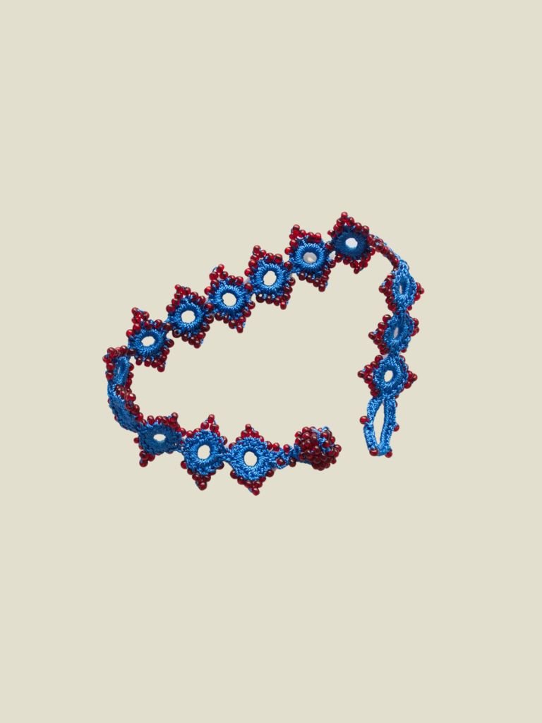 Crocheted Bracelet Daisy Bright Blue Red