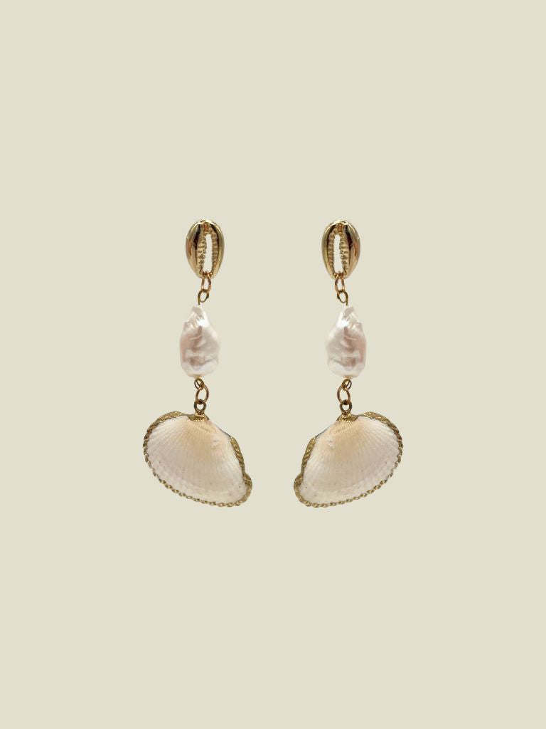 Funky Earrings (Set) White Shell Pearl