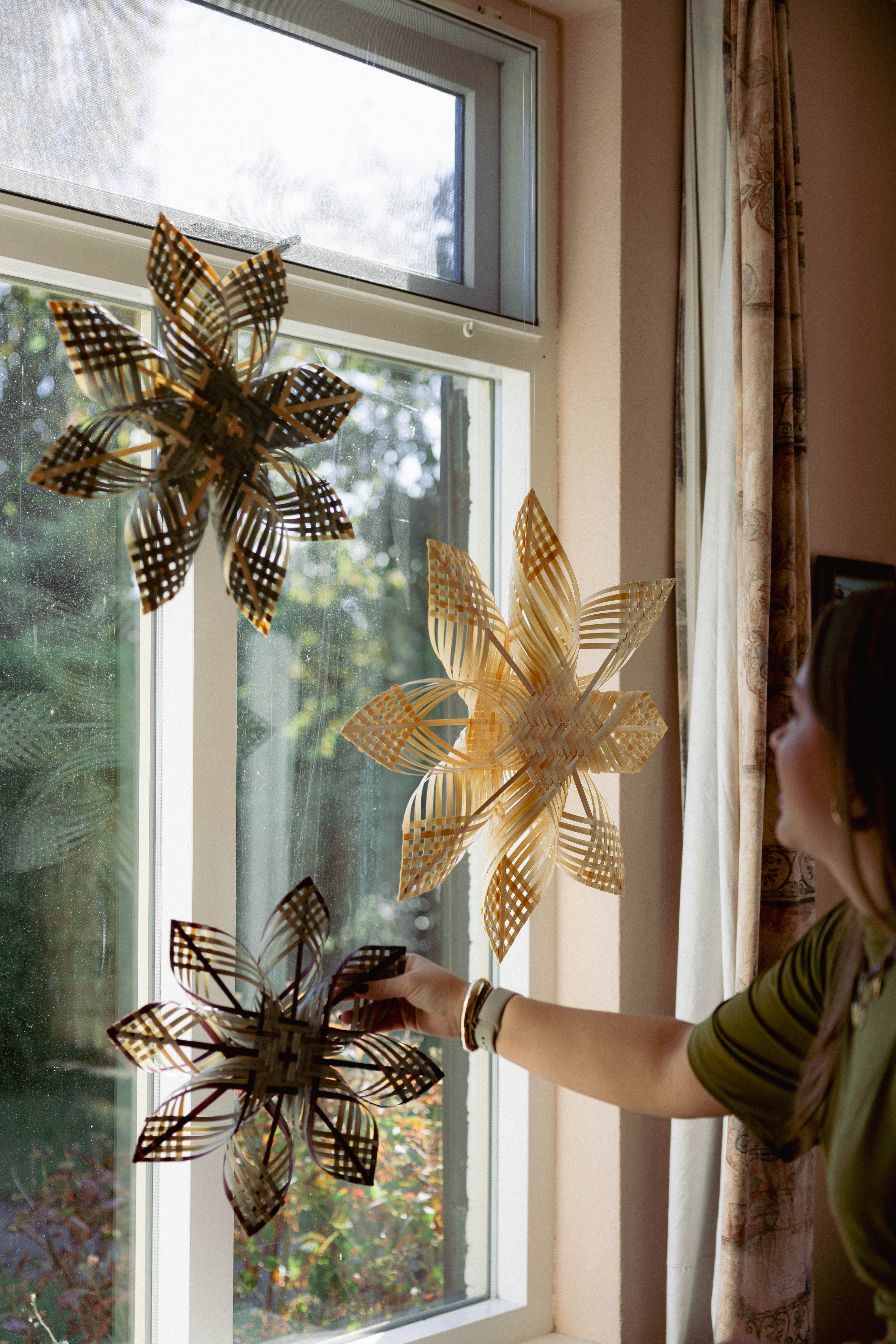 Hanging Bamboo Star Grey Natural