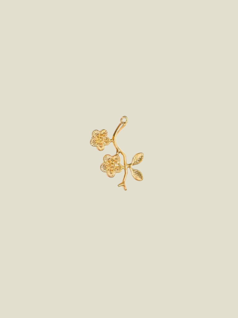 Pendant Tiny Flower Branch Gold