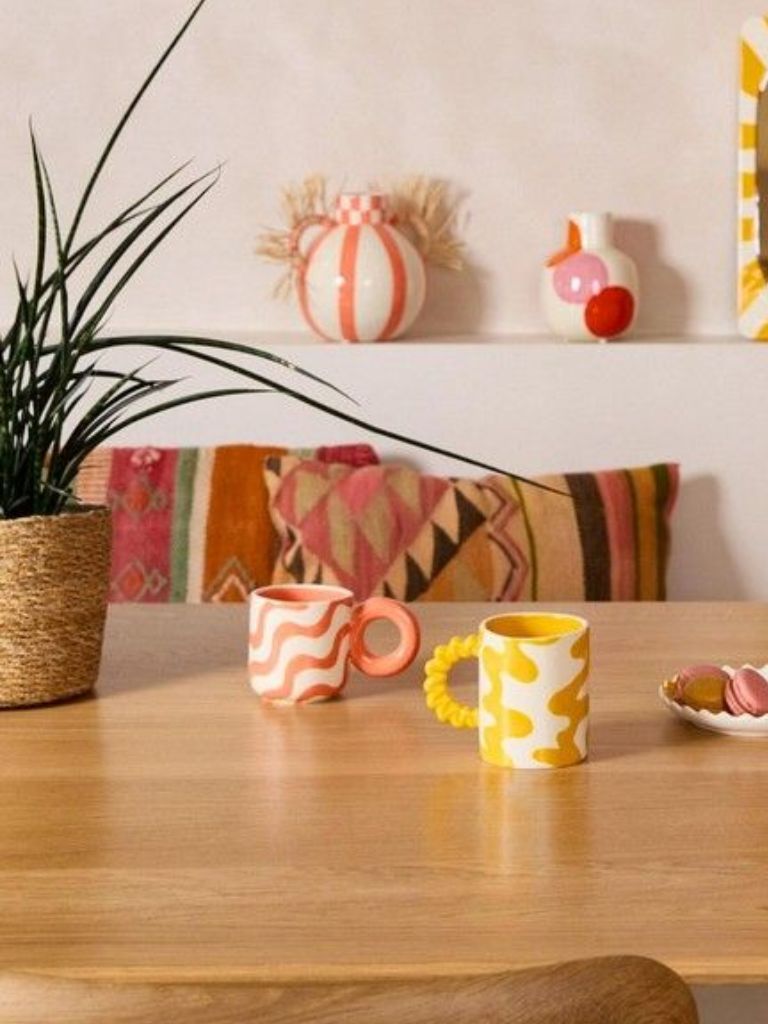 Mug Bautista Happy Waves