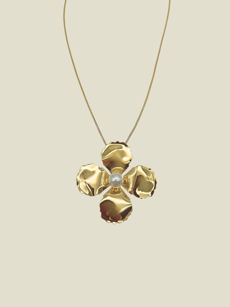 Necklace Big Flower Gold