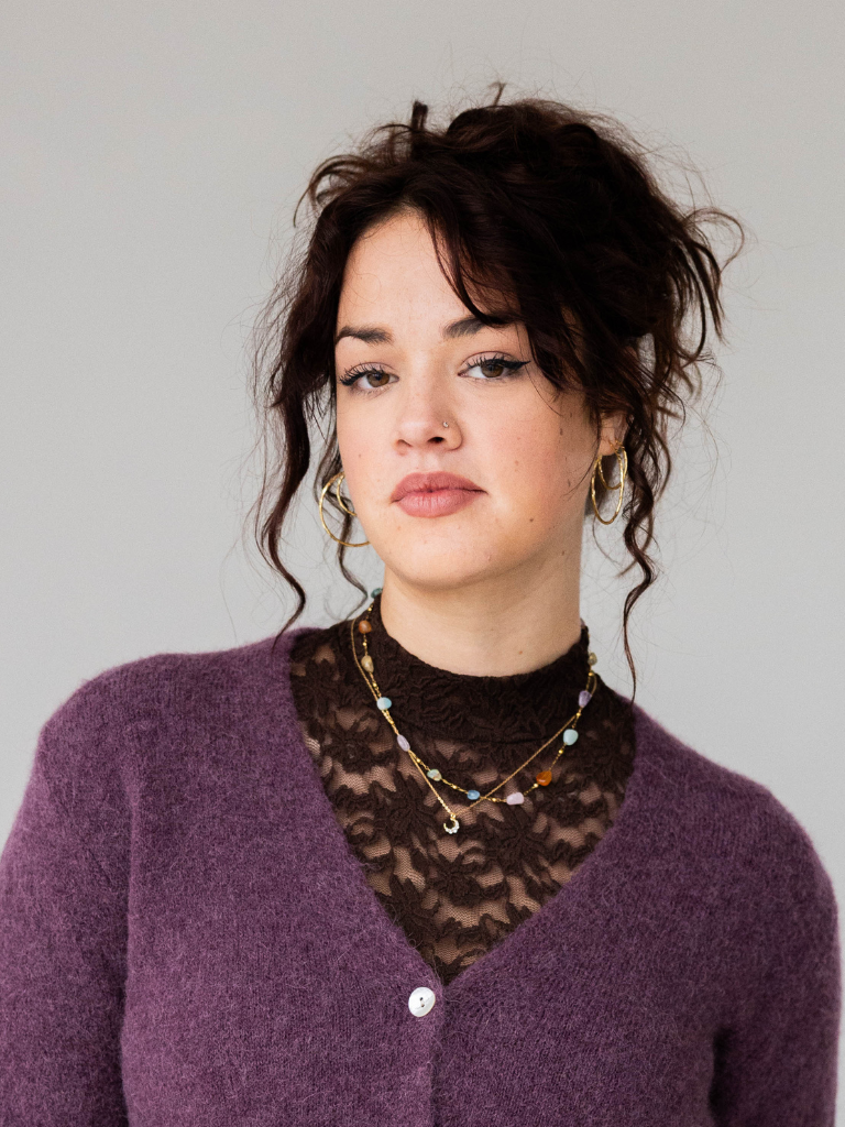 Necklace Tiny Zircon Moon Gold