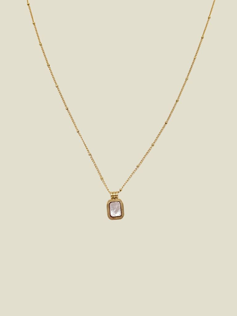 Necklace Small Square Pearl Gold