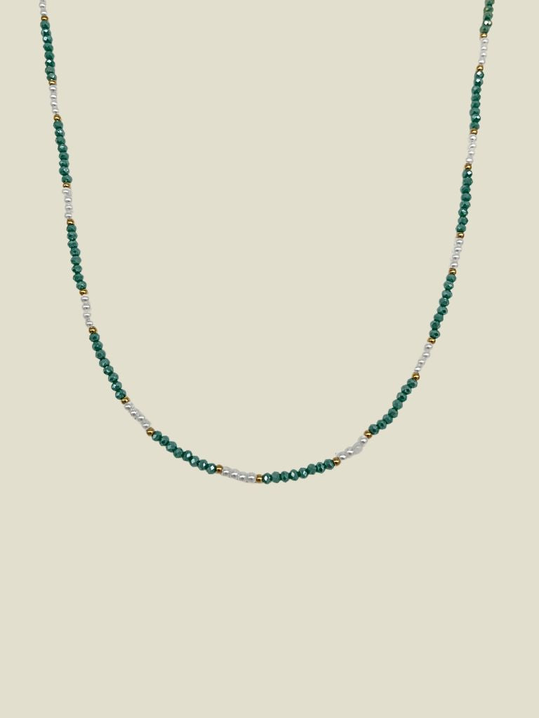 Necklace White Green Beads