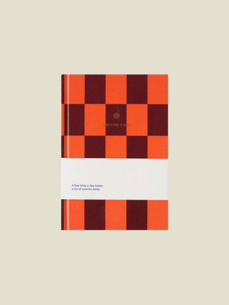 One Line A Day Five Year Checkered