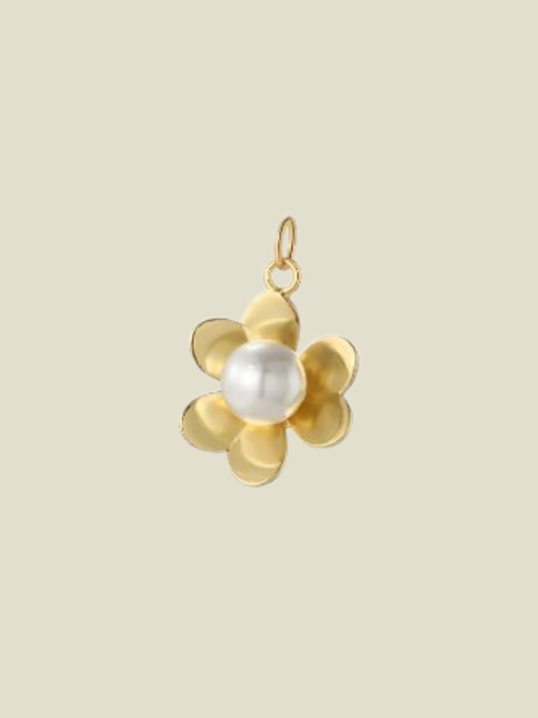 Pendant Flower Middle Pearl