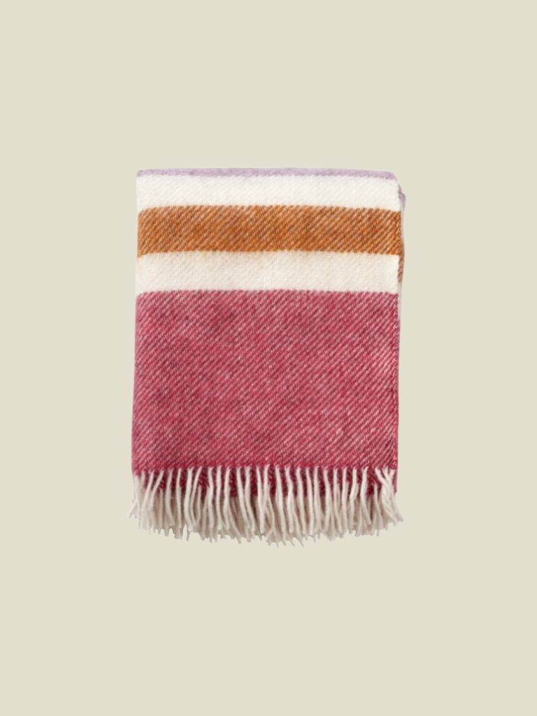 Plaid Swedish Wool Gotland Cerise