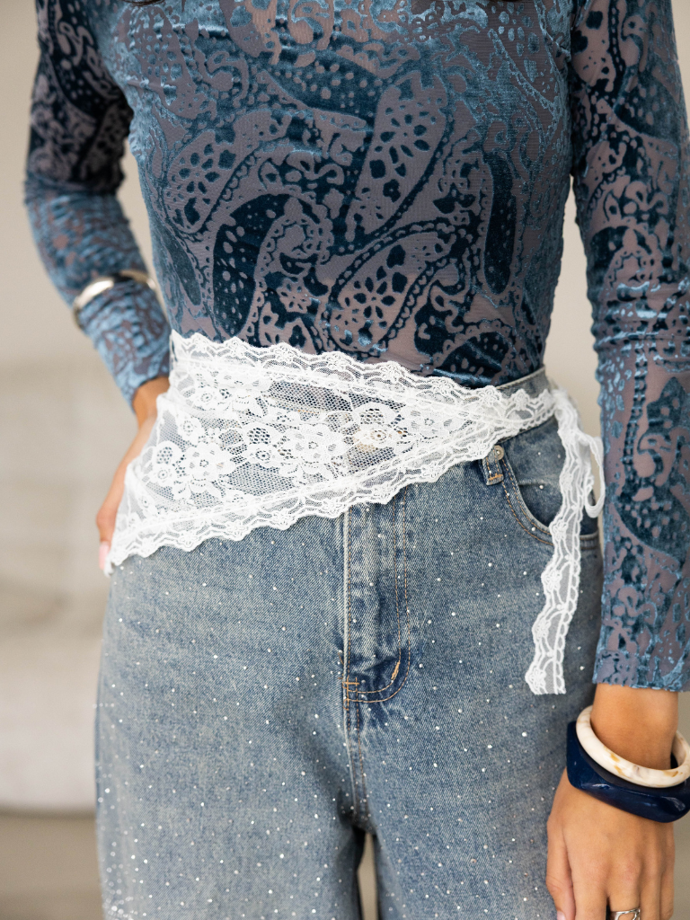 Lace Scarf White