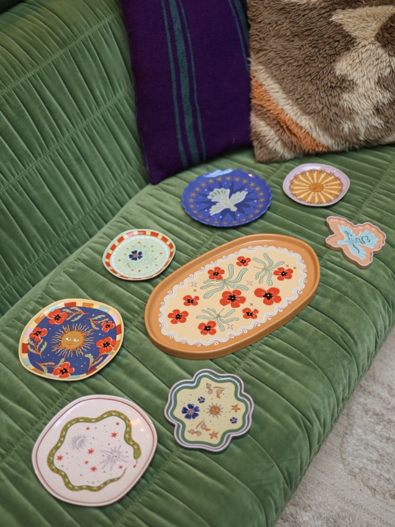 Plate Dark Blue Sun and Flowers