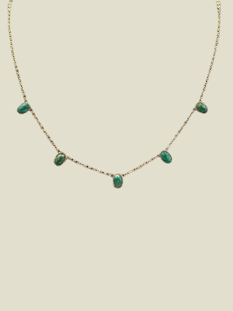 Necklace Oval Green Stones Gold