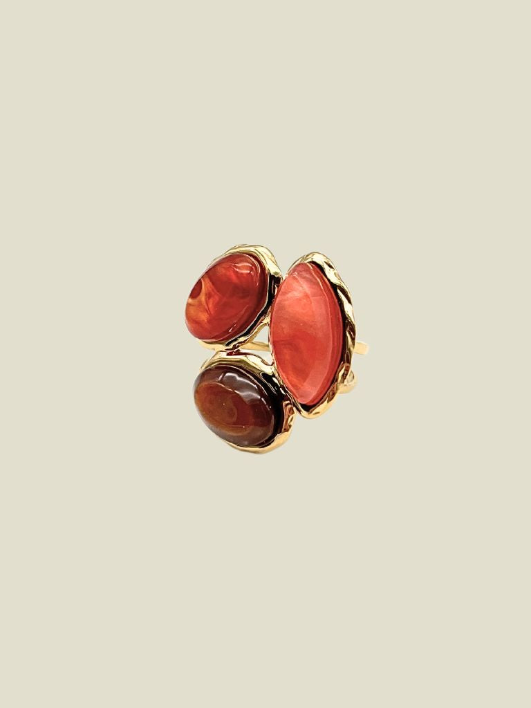 Ring Three Oval Stones Gold