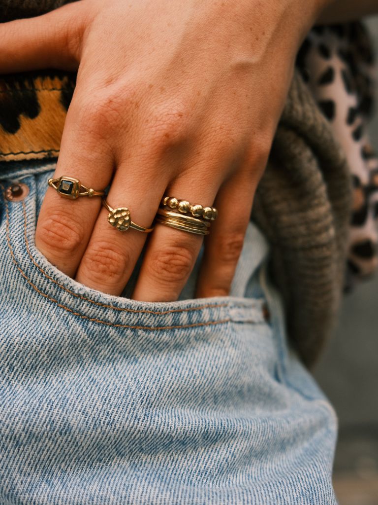 Ring Vintage Square Black Stone