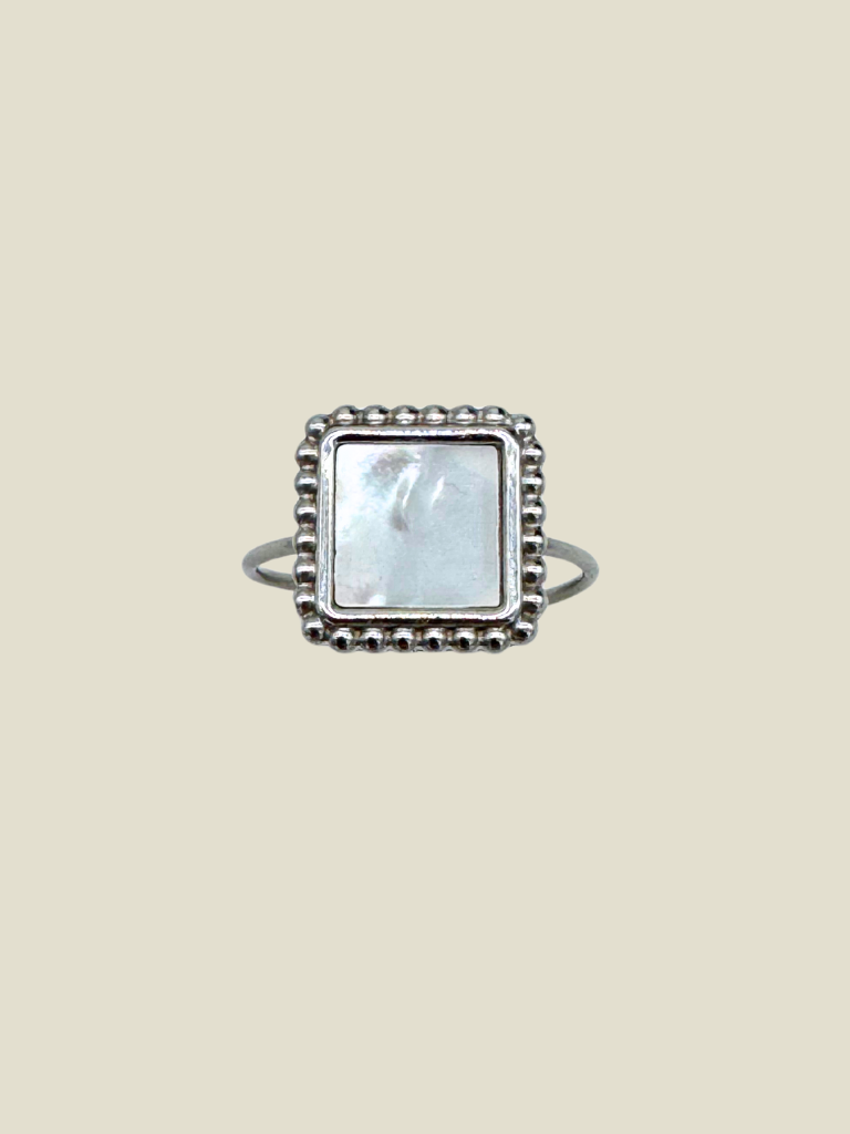 Ring Square Pearl Silver