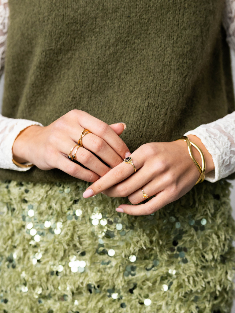 Ring Double Twisted Band Gold