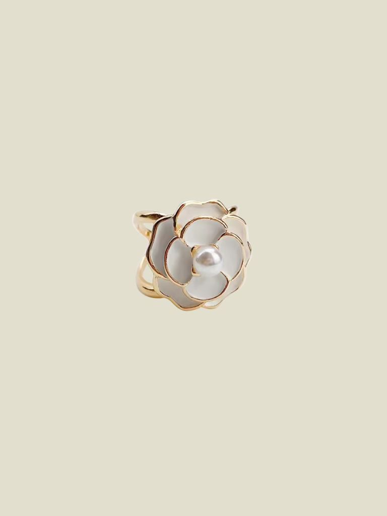 Scarf Ring White Flower