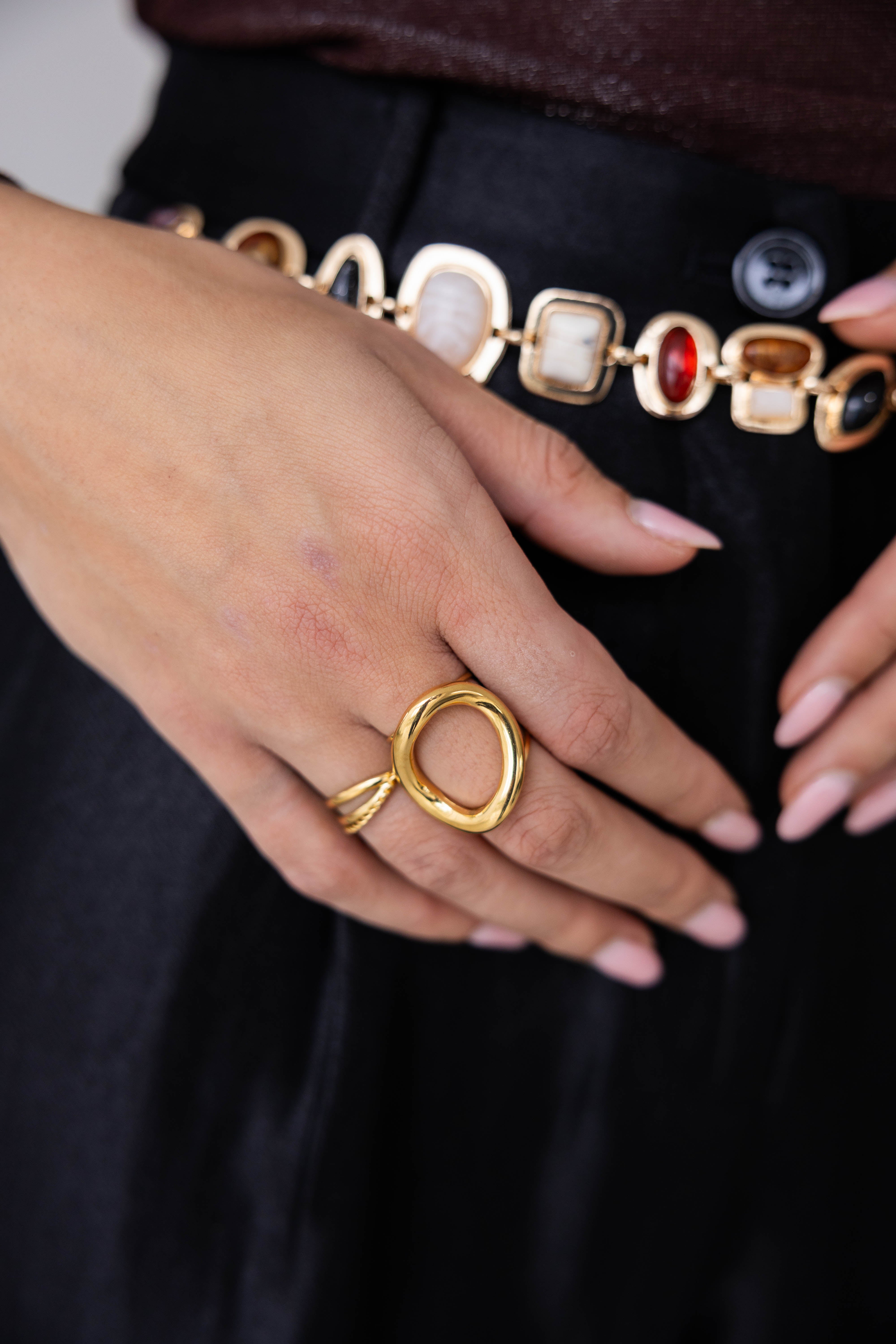 Ring Shaped Round Gold