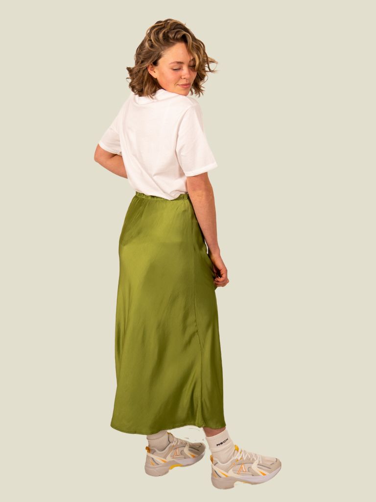 Silky Midi Skirt Green