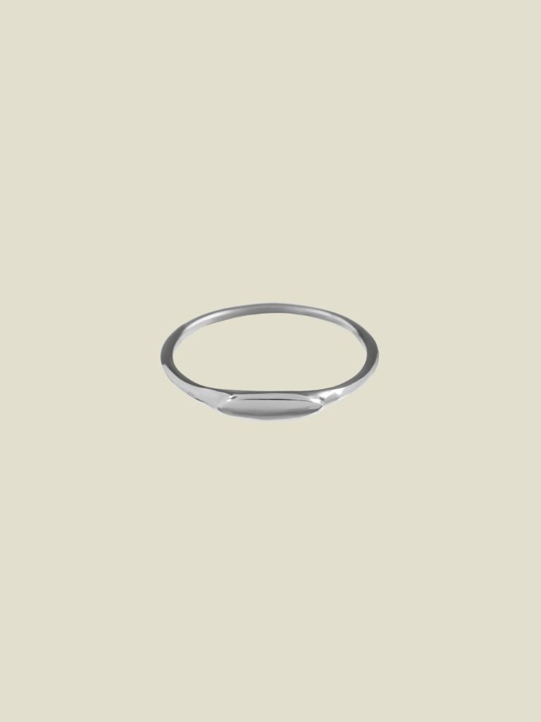 Ring Tiny Signet Silver